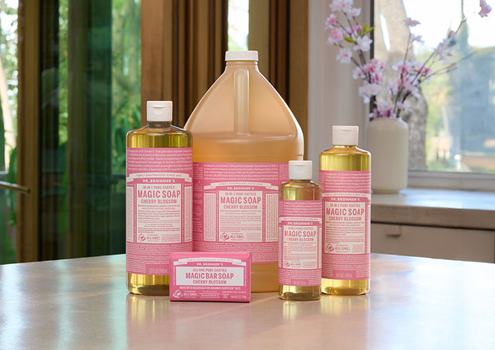 With natural cherry blossom fragrance for a spring boost